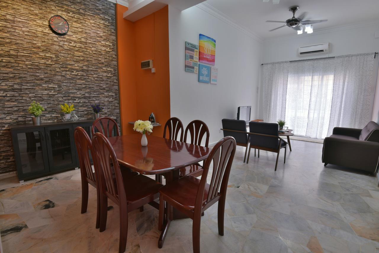 Femosa Homestay Melaka Eksteriør billede